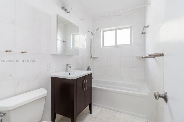 1114 Genoa St, Coral Gables, FL 33134