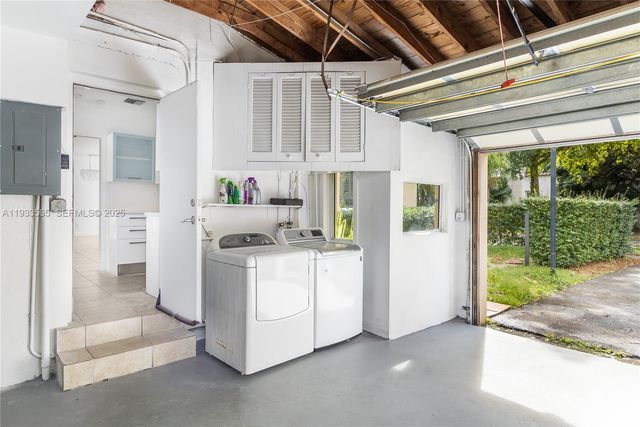 1114 Genoa St, Coral Gables, FL 33134