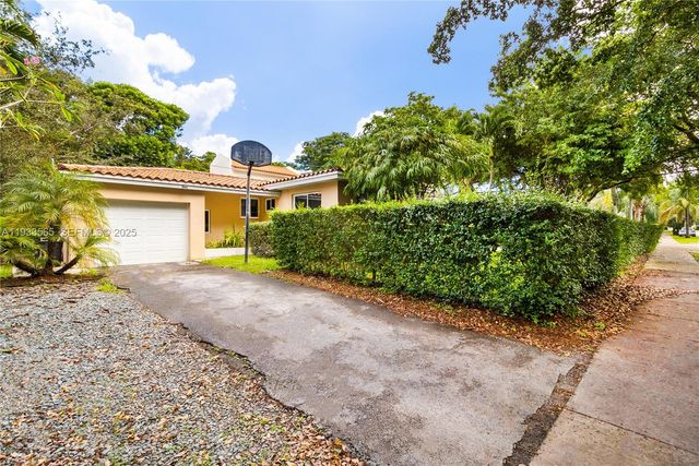 1114 Genoa St, Coral Gables, FL 33134