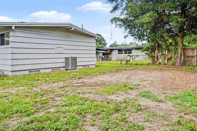6240 ELISE Drive, Jacksonville, FL 32211