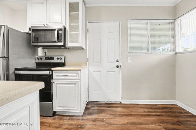 6240 ELISE Drive, Jacksonville, FL 32211