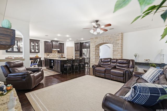 23506 Enchanted Bend, San Antonio, TX 78260