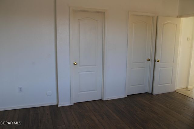 13985 SANDY ROCK Drive, El Paso, TX 79938