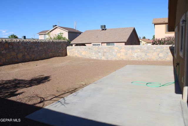 13985 SANDY ROCK Drive, El Paso, TX 79938