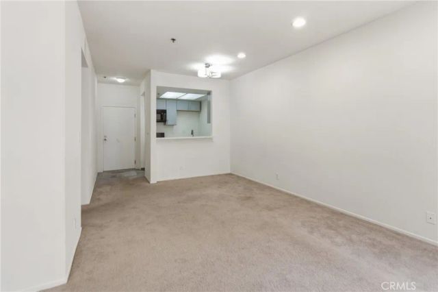 19350 Sherman Way 125, Reseda, CA 91335