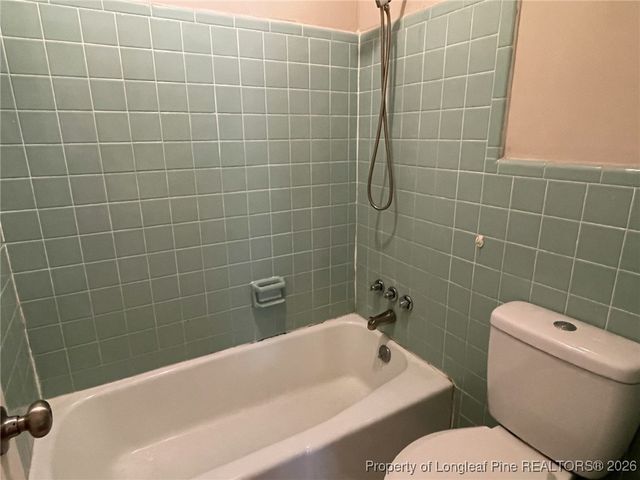 4956 Fieldcrest Drive B, Fayetteville, NC 28303