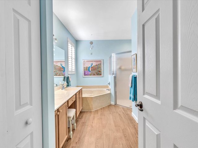 3580 Canary Palm Ct, Pompano Beach, FL 33069