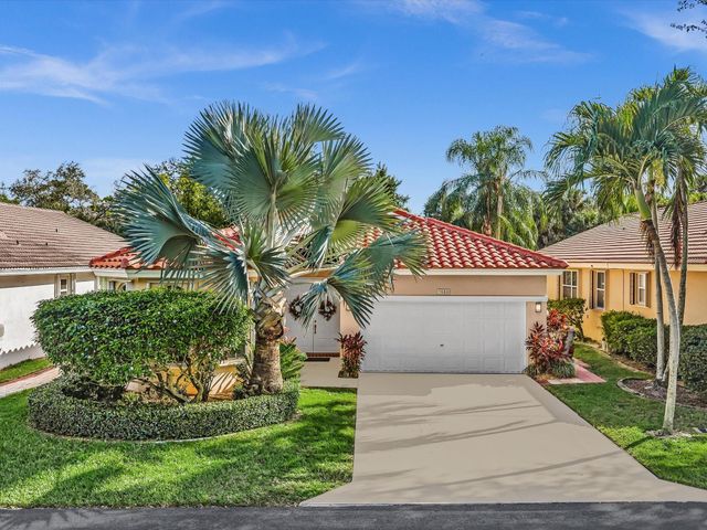 3580 Canary Palm Ct, Pompano Beach, FL 33069