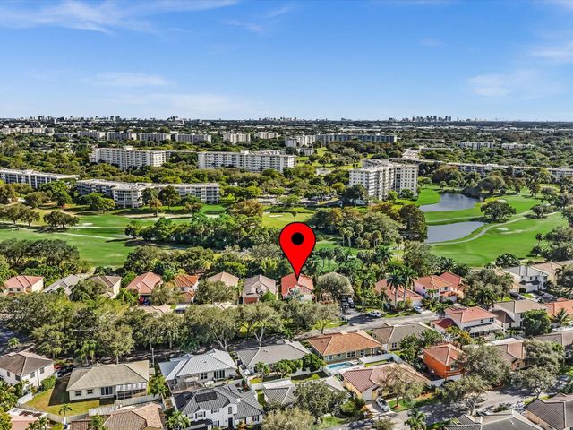 3580 Canary Palm Ct, Pompano Beach, FL 33069