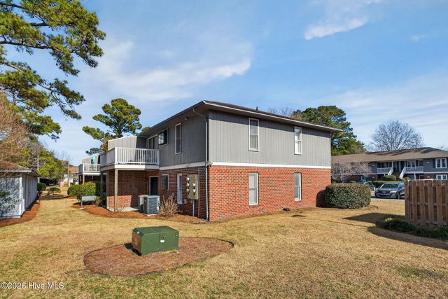 4190 Spirea Drive Unit D, Wilmington, NC 28403