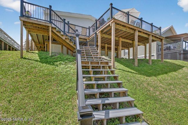293 MAXWELL Drive, Welaka, FL 32193