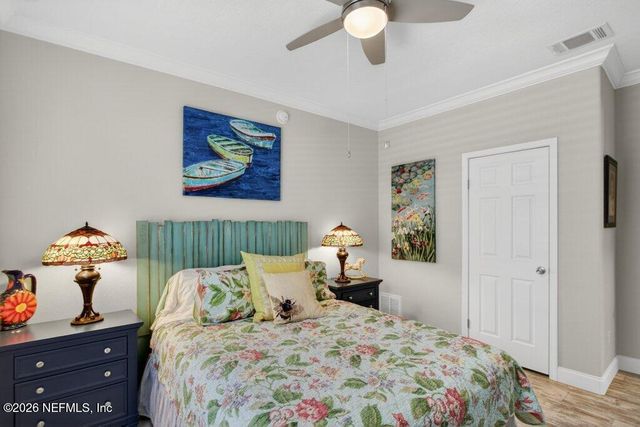 293 MAXWELL Drive, Welaka, FL 32193