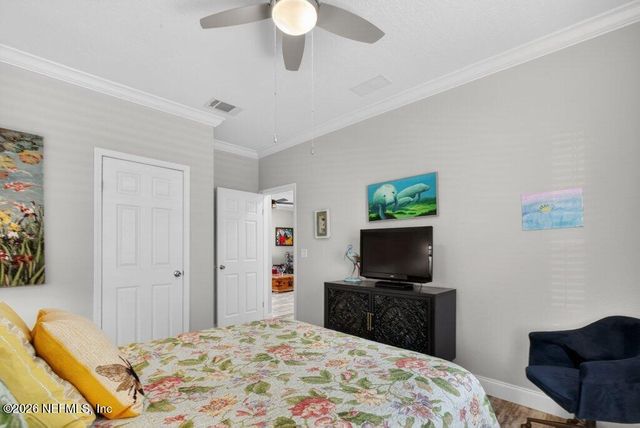 293 MAXWELL Drive, Welaka, FL 32193