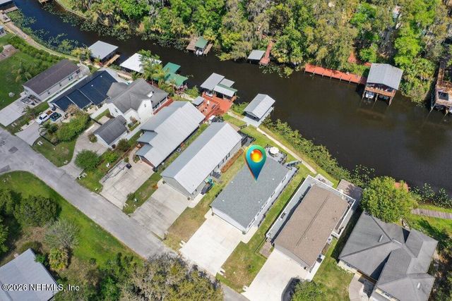 293 MAXWELL Drive, Welaka, FL 32193