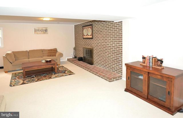 1700 PRELUDE DR, Vienna, VA 22182