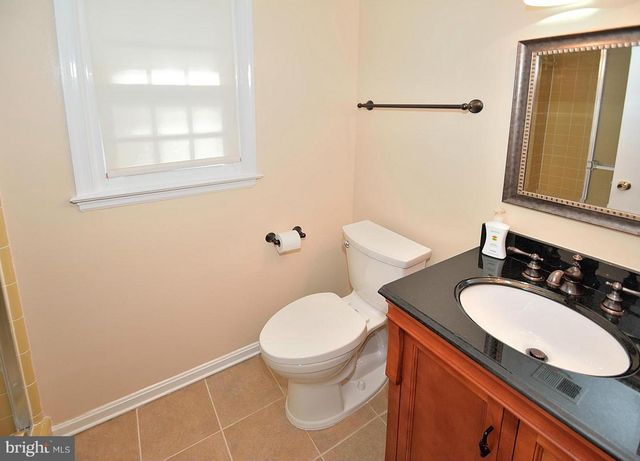 1700 PRELUDE DR, Vienna, VA 22182