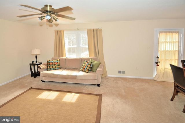 1700 PRELUDE DR, Vienna, VA 22182