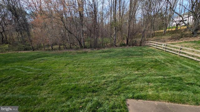 1700 PRELUDE DR, Vienna, VA 22182