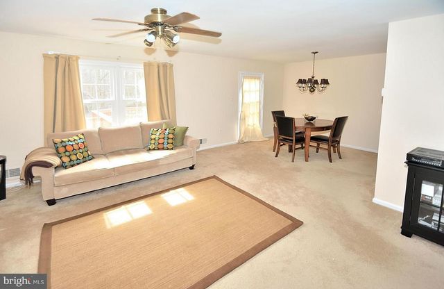 1700 PRELUDE DR, Vienna, VA 22182