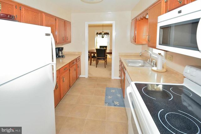 1700 PRELUDE DR, Vienna, VA 22182