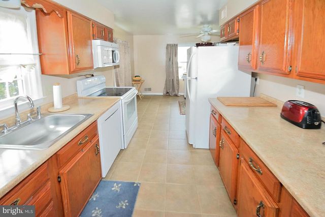 1700 PRELUDE DR, Vienna, VA 22182