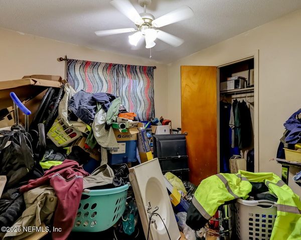 919 S 12TH Street, Fernandina Beach, FL 32034