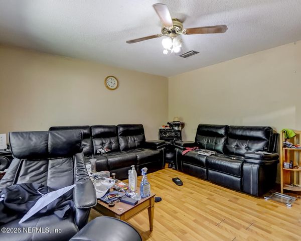 919 S 12TH Street, Fernandina Beach, FL 32034