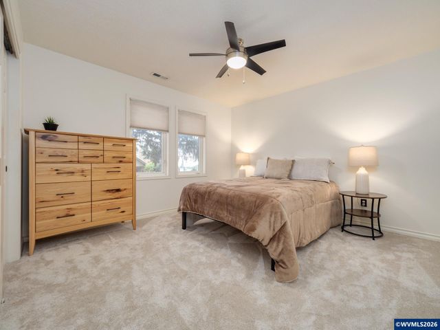 129 Nicholas Wy, Newberg, OR 97132