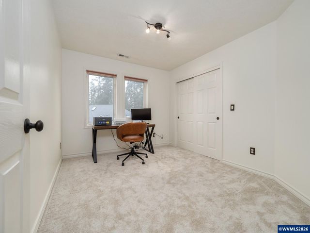 129 Nicholas Wy, Newberg, OR 97132