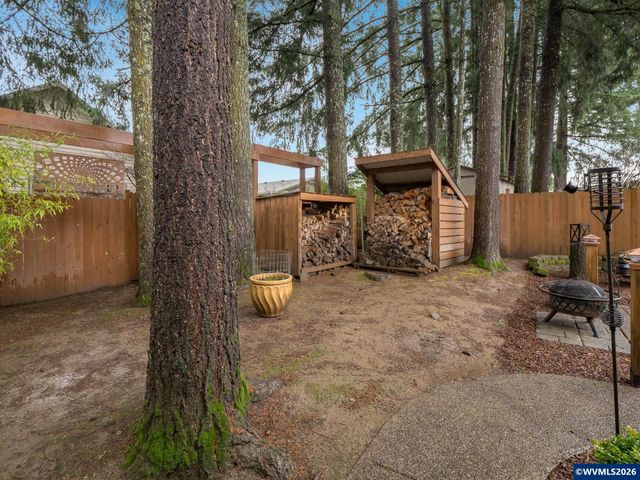 129 Nicholas Wy, Newberg, OR 97132
