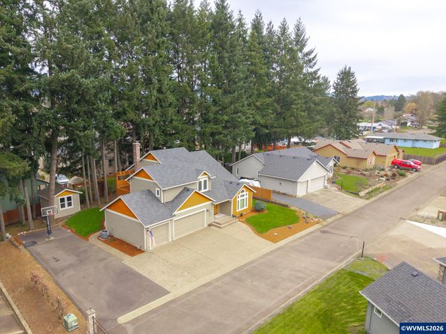 129 Nicholas Wy, Newberg, OR 97132