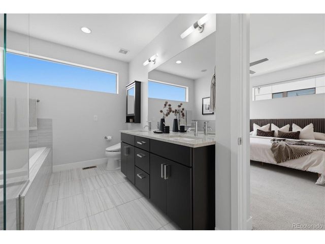 2639 17th St 7, Denver, CO 80211