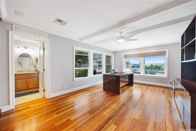 278 Makaweli Place, Honolulu, HI 96825