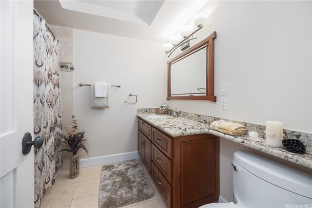 278 Makaweli Place, Honolulu, HI 96825