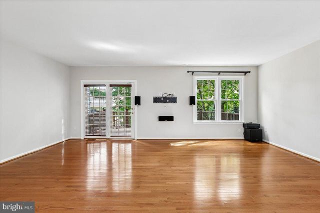 6024 LOGANWOOD, North Bethesda, MD 20852