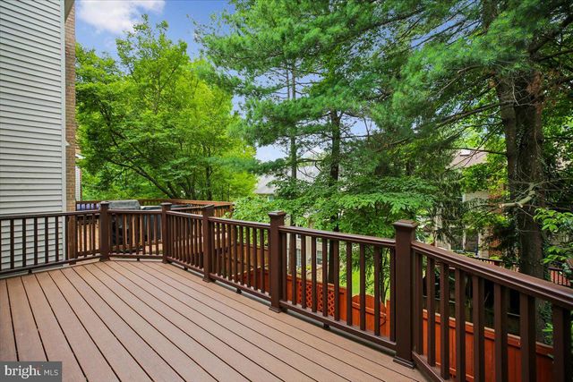 6024 LOGANWOOD, North Bethesda, MD 20852