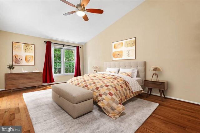6024 LOGANWOOD, North Bethesda, MD 20852