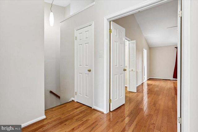 6024 LOGANWOOD, North Bethesda, MD 20852