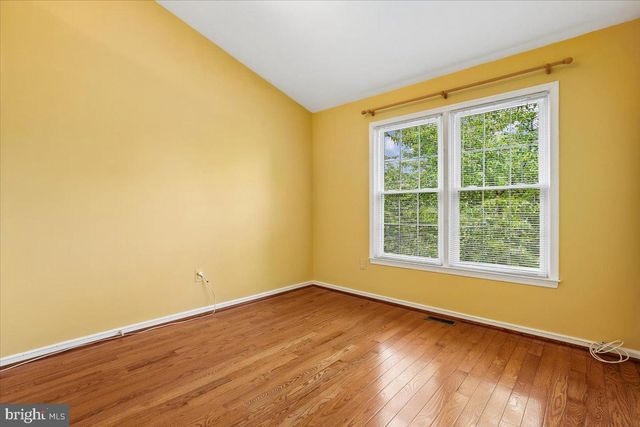 6024 LOGANWOOD, North Bethesda, MD 20852