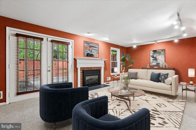 6024 LOGANWOOD, North Bethesda, MD 20852