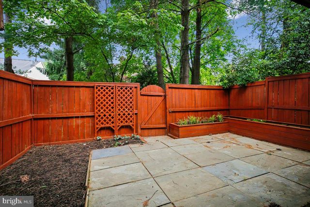 6024 LOGANWOOD, North Bethesda, MD 20852