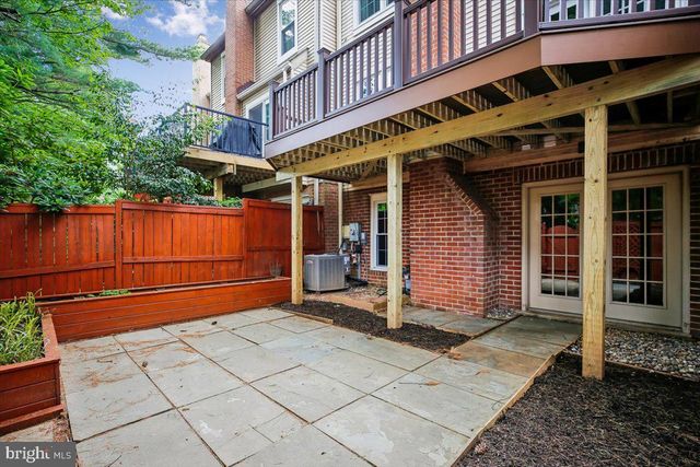 6024 LOGANWOOD, North Bethesda, MD 20852
