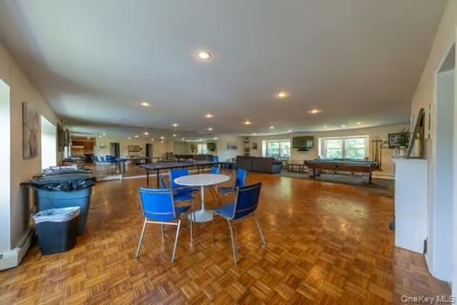 226 Millard 226, Babylon, NY 11704