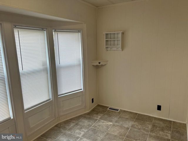 135 LOCUST LN, New Providence, PA 17560