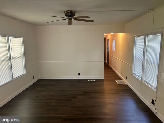 135 LOCUST LN, New Providence, PA 17560