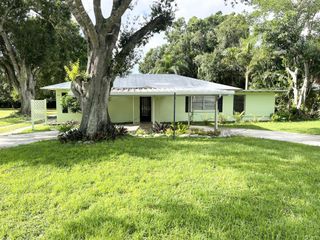 515 SW South Carolina Drive, Stuart, FL 34994