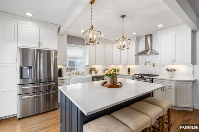 40 Courier Place, Rutherford, NJ 07070