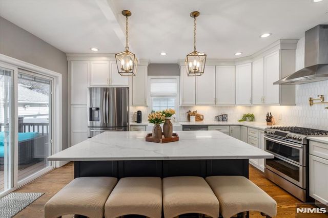 40 Courier Place, Rutherford, NJ 07070