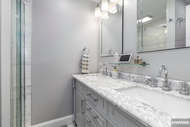 40 Courier Place, Rutherford, NJ 07070