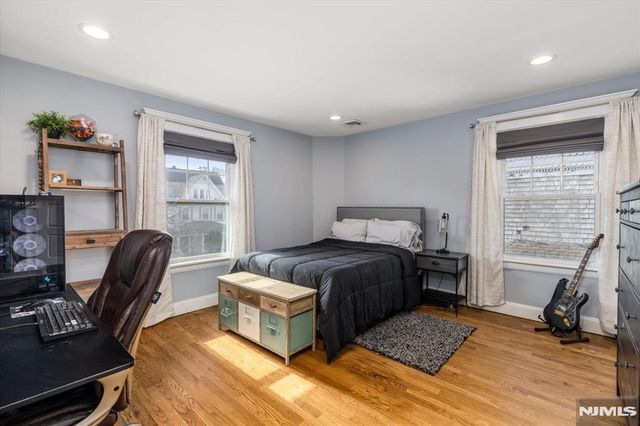 40 Courier Place, Rutherford, NJ 07070